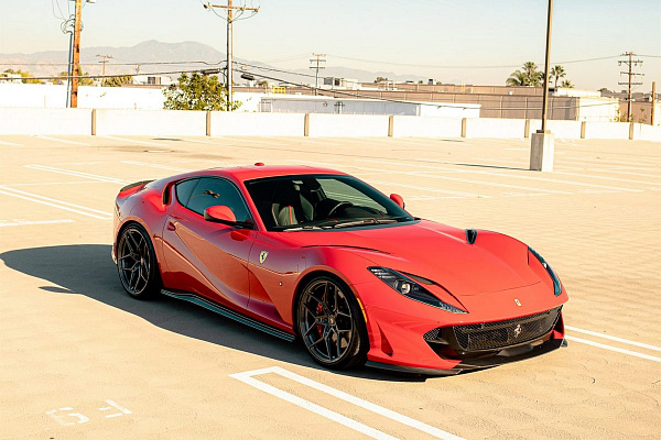 Ferrari 812 Superfast