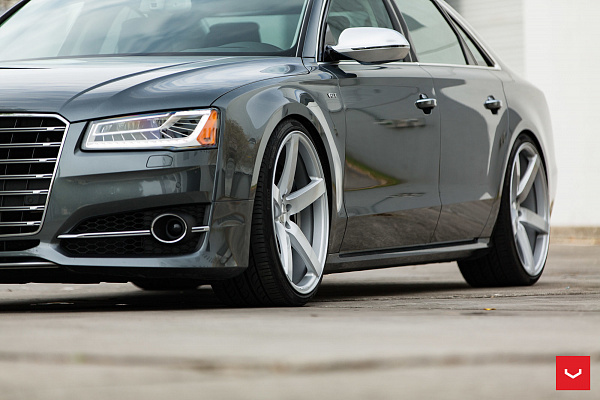 Фото дисков Vossen CV3 Серебро на Audi A/S 8 (D4)