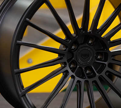 Vossen S17-04