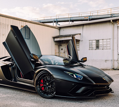 Фото дисков Brixton Forged TR05 на Lamborghini Aventador