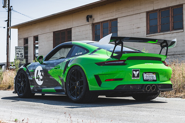 Фото дисков Brixton Forged CM5-R Черный матовый на Porsche 911 VII