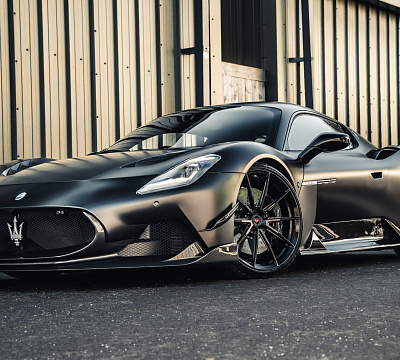 Фото дисков Vossen VPS-1 на Maserati MC20