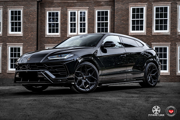 Фото дисков NOVITEC NL4 Черный сатин на Lamborghini Urus
