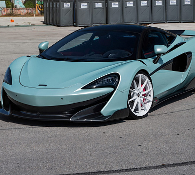 Фото дисков Anrky AN18 на McLaren 600