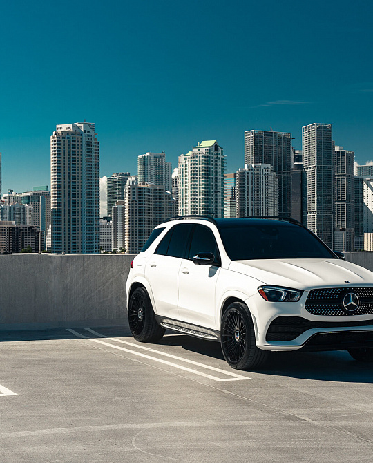 Фото дисков HF-8 Черный глянец на Mercedes-Benz GLE II