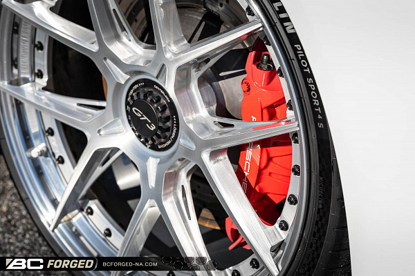 Фото дисков BC Forged HCA381 Глянцевый лак на Porsche 911 VII