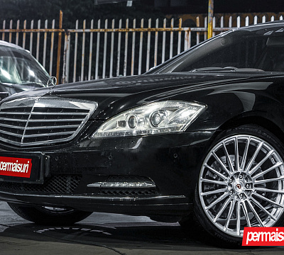 Фото дисков Vossen S17-04 на Mercedes-Benz S-Class (W221)