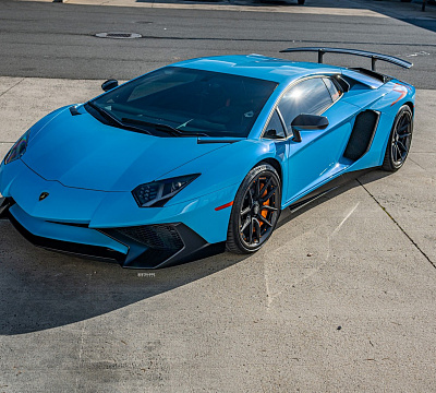 Фото дисков Strasse Wheels SV5-RS Performance на Lamborghini Aventador