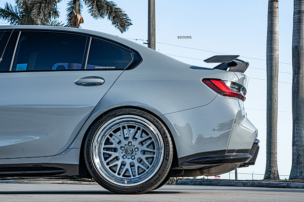 Фото дисков Strasse Wheels SM10 Track Другой цвет на BMW 3/M3 (G2x/G80)