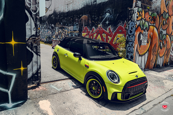 Фото дисков Vossen GEN-02 (3-piece) Черный сатин на MINI Cooper IV