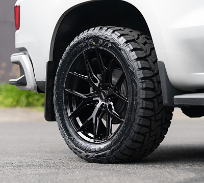 Фото дисков Vossen HF6-4 на Chevrolet Silverado IV
