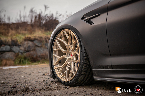 Фото дисков Vossen S17-01 Сатиновая шампань на BMW 5/M5 (G30/F90)