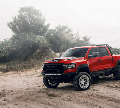 Фото дисков Vossen HFX-1 (6-Lug) на Ram 1500 V