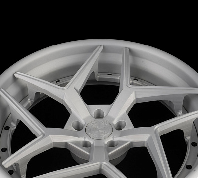 Avant Garde AGL53