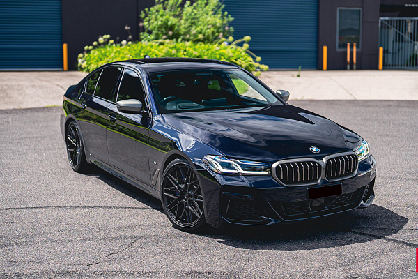 BMW M550i