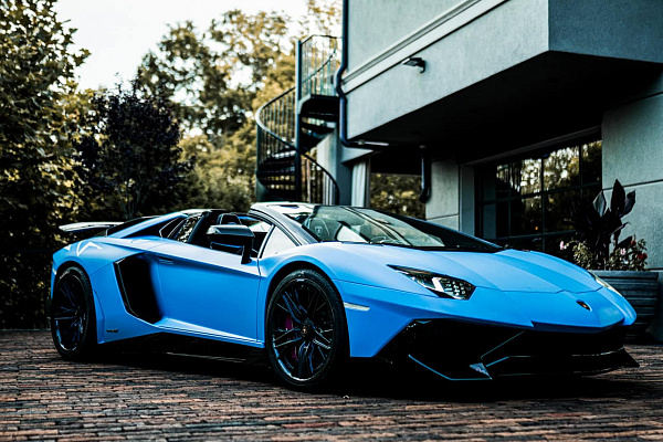 Фото дисков Brixton Forged FDE05 Черный сатин на Lamborghini Aventador