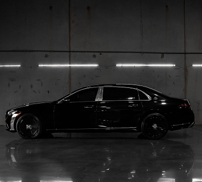 Фото дисков Giovanna Amur на Mercedes-Benz S-Class (W223)