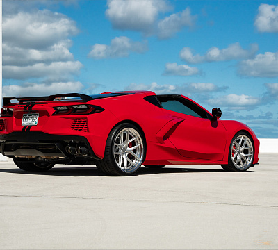 Фото дисков HRE S101SC на Chevrolet Corvette C8