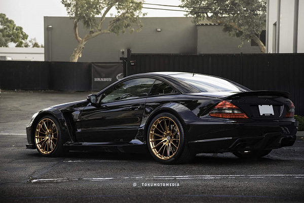 Фото дисков HRE P103 Глянцевое темное золото на Mercedes-Benz SL (R230)