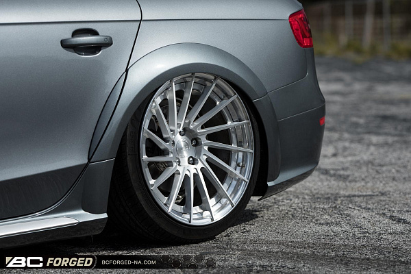 Фото дисков BC Forged HCA215 Глянцевый лак на Audi A/S/RS 4 (B8)
