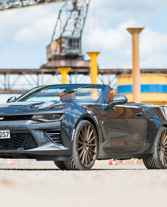 Фото дисков VFS-2 Сатиновая бронза на Chevrolet Camaro V