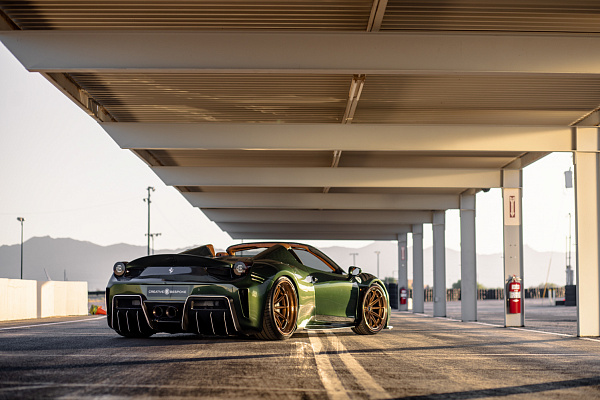 Фото дисков Brixton Forged R11-RS Глянцевая бронза на Ferrari 458