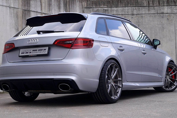 Фото дисков HRE P104 Глянцевый тонированный лак на Audi A/S/RS 3 (8V)