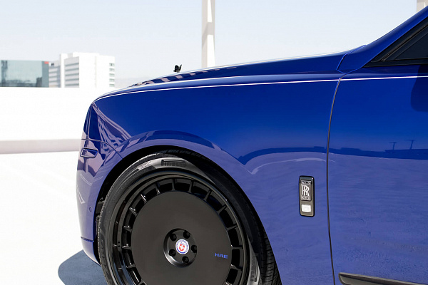 Фото дисков HRE 935 Черный сатин на Rolls-Royce Cullinan