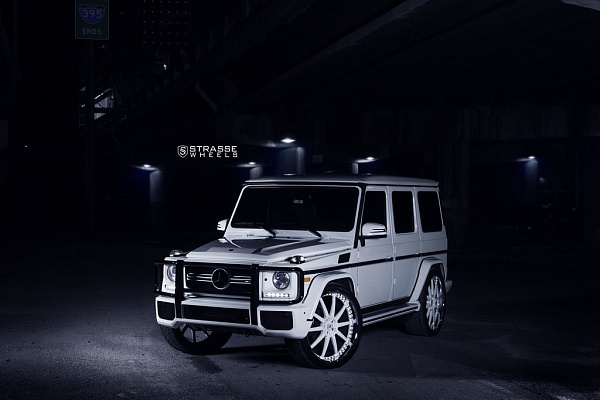 Фото дисков Strasse Wheels R10 Signature Другой цвет на Mercedes-Benz G-Class II