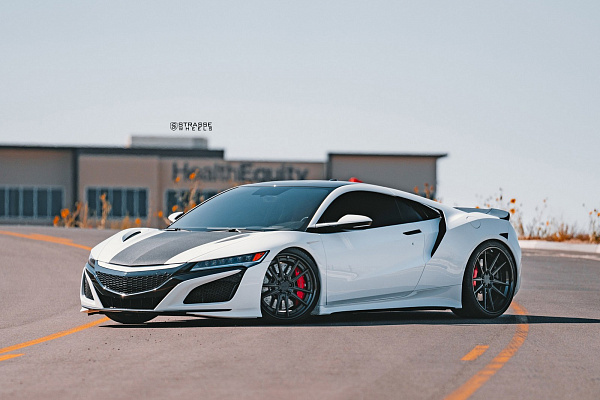 Фото дисков Strasse Wheels SV1 Deep Concave FS Черный сатин на Acura NSX II