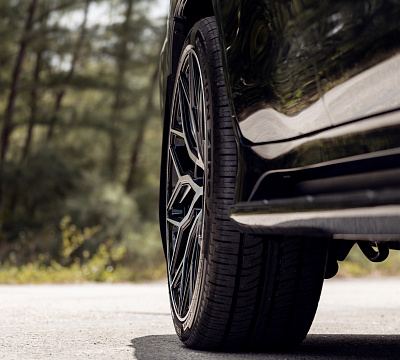 Фото дисков Vossen HF-2 на Lexus LX III
