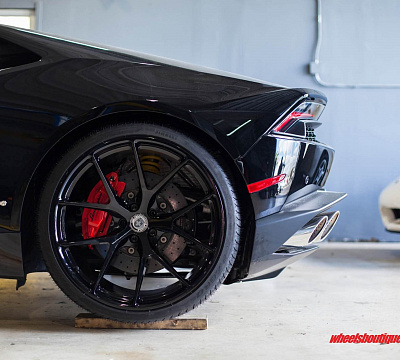 Фото дисков HRE P101 на Lamborghini Huracan