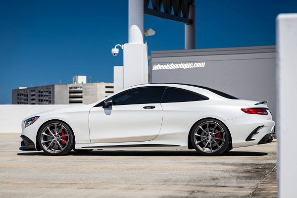 Фото дисков HRE P204 Сатиновый тонированный лак на Mercedes-Benz S-Class (W222, C217)