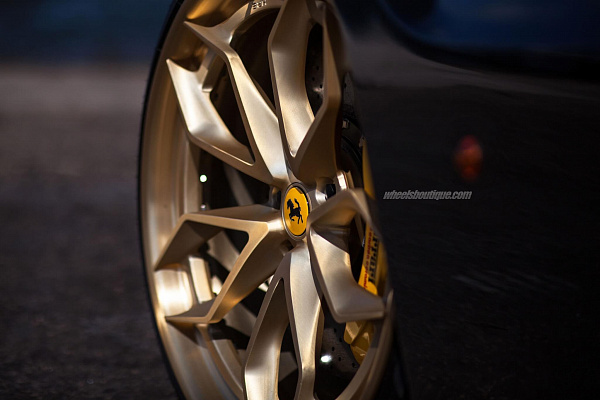 Фото дисков HRE S201H Сатиновое золото на Ferrari California