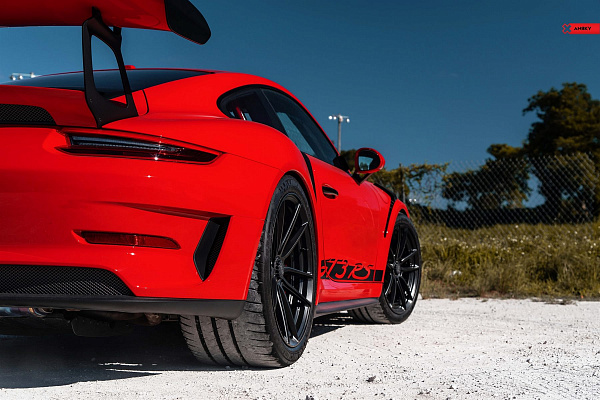 Фото дисков Anrky AN24 Черный сатин на Porsche 911 VII