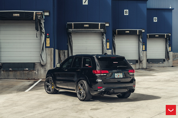 Фото дисков Vossen HF-1 Сатиновый графит на Jeep Grand Cherokee IV