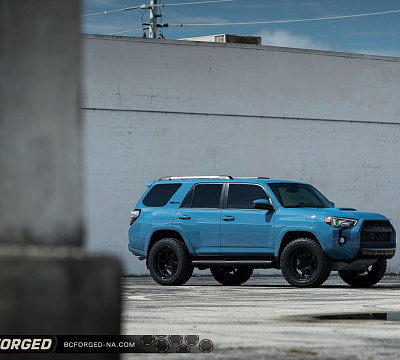 Фото дисков BC Forged LE61 // MLE61 на Toyota 4Runner V