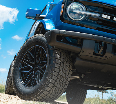 Фото дисков Vossen HF6-5 на Ford Bronco