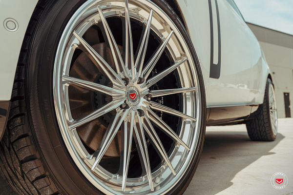 Фото дисков Vossen VPS-2 (3-Piece) Глянцевый лак на Range Rover V