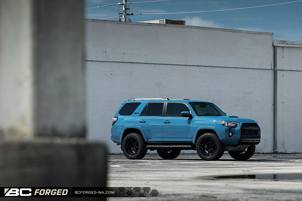 Фото дисков BC Forged LE61 // MLE61 Черный матовый на Toyota 4Runner V
