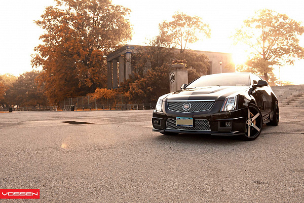 Фото дисков Vossen CV3 Алмазная проточка на Cadillac CTS II