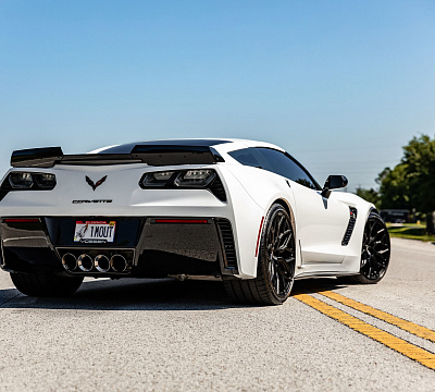 Фото дисков Vossen HF-2 на Chevrolet Corvette C7