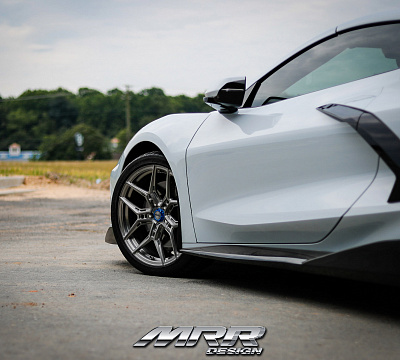 Фото дисков MRR NES SS-3 на Chevrolet Corvette C8