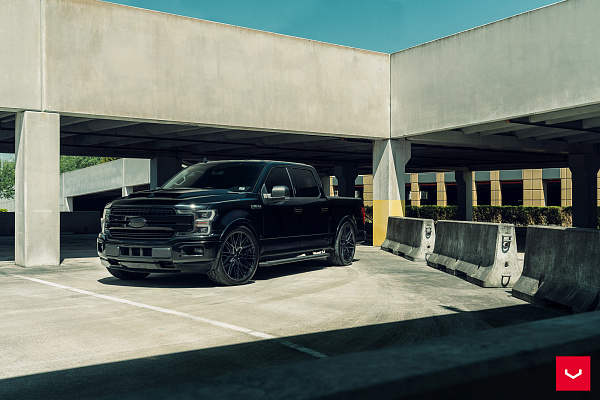 Фото дисков Vossen HF6-5 Черный глянец на Ford F-150 XIII