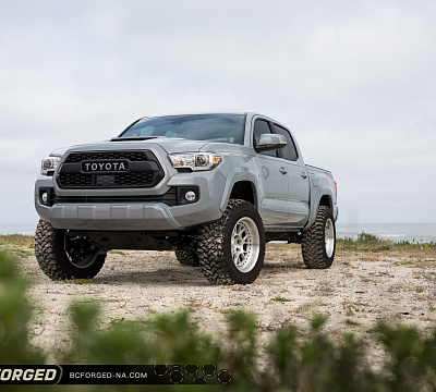 Фото дисков BC Forged LE72 // MLE72 на Toyota Tacoma III