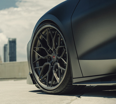 Фото дисков Vossen S17-01 (3-Piece) на Chevrolet Corvette C8