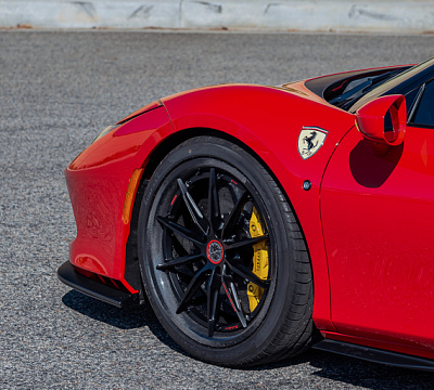 Фото дисков Brixton Forged R11-R на Ferrari F8