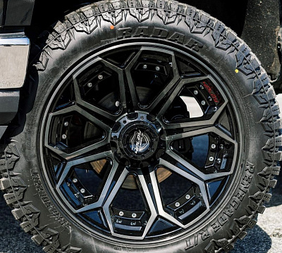 Фото дисков 4PLAY 4P80R на Chevrolet Silverado IV