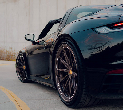Фото дисков Brixton Forged R11-RS на Porsche 911 VIII