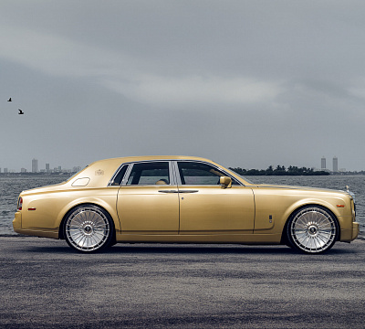 Фото дисков Vossen S21-12 на Rolls-Royce Phantom
